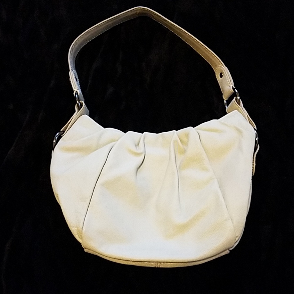 Vera Wang purse shoulder bag, like new
